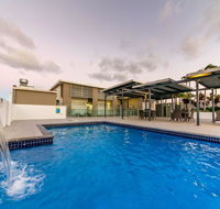 Echelon Apartments Yeppoon - Phillip Island Accommodation