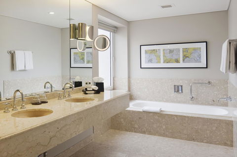 Sofitel Brisbane Central - Phillip Island Accommodation 14