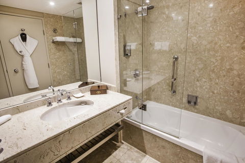 Sofitel Brisbane Central - Phillip Island Accommodation 11