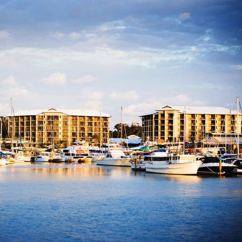 Mantra Hervey Bay - Phillip Island Accommodation 12