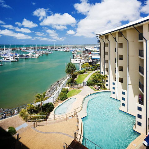 Mantra Hervey Bay - Phillip Island Accommodation 18
