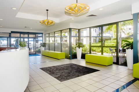 Mantra Hervey Bay - Phillip Island Accommodation 5