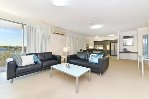 On The Bay Apartments - Phillip Island Accommodation 15
