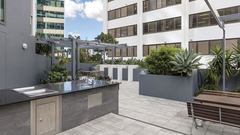 Oaks Brisbane On Felix Suites - Phillip Island Accommodation 14