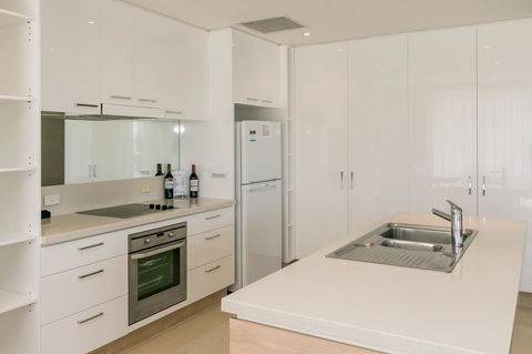 Grand Mercure Allegra Hervey Bay - Phillip Island Accommodation 11