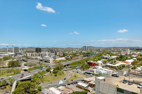 Quest South Brisbane - Phillip Island Accommodation 14