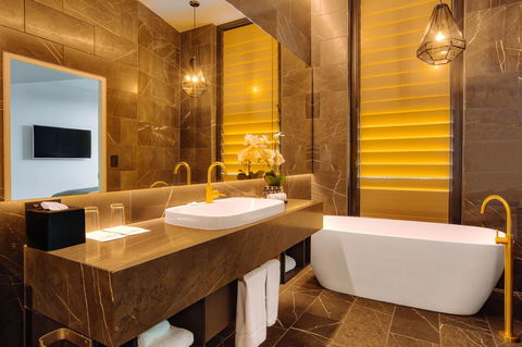 Eatons Hill Hotel - Phillip Island Accommodation 14
