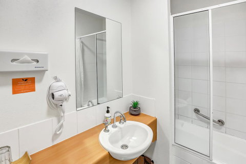 Coral Tree Inn - Phillip Island Accommodation 33