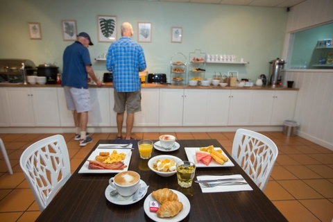 Coral Tree Inn - Phillip Island Accommodation 8