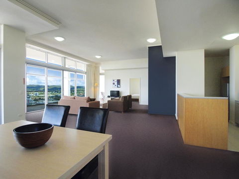 Oaks Brisbane Casino Tower Suites - Phillip Island Accommodation 17