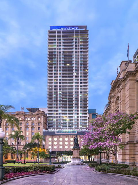 Oaks Brisbane Casino Tower Suites - Phillip Island Accommodation 3