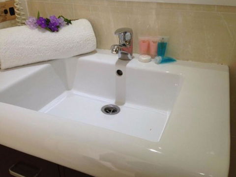 Novena Palms Motel - Phillip Island Accommodation 1