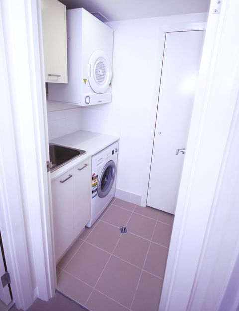 Domain Serviced Apartments - Phillip Island Accommodation 4