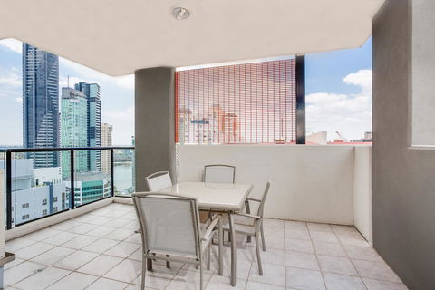 Republic Apartments Brisbane City - Phillip Island Accommodation 15