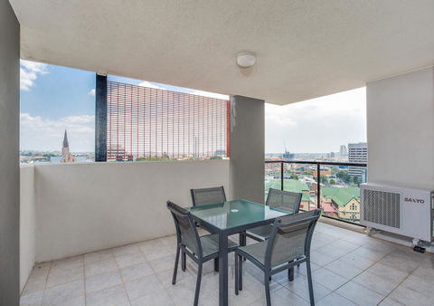 Republic Apartments Brisbane City - Phillip Island Accommodation 29