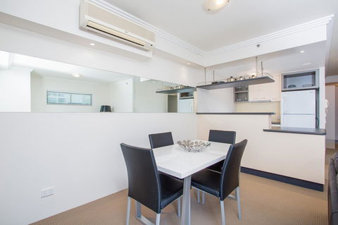 Republic Apartments Brisbane City - Phillip Island Accommodation 19