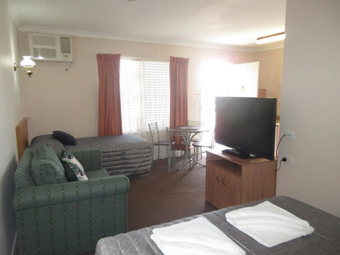 Riviera On Ruthven - Phillip Island Accommodation 4