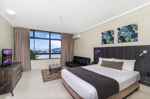 Sunshine Tower Hotel - Phillip Island Accommodation 5