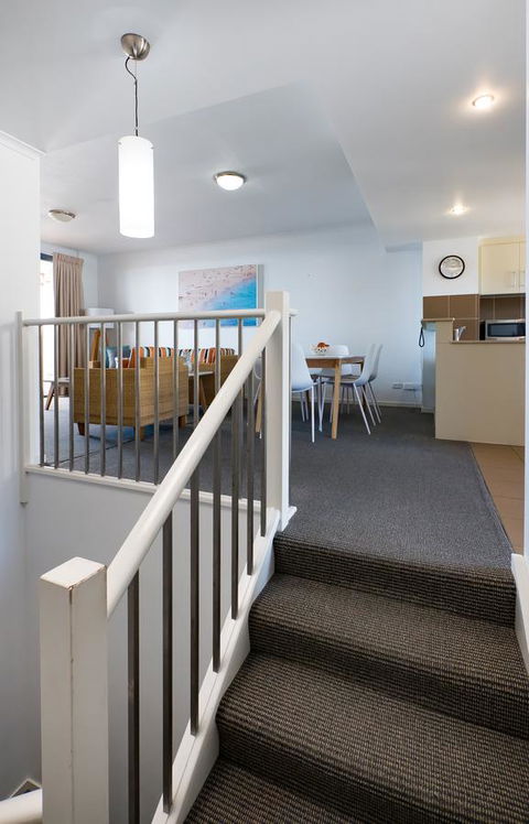 Swell Resort Burleigh Heads - Phillip Island Accommodation 27