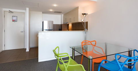 Swell Resort Burleigh Heads - Phillip Island Accommodation 5
