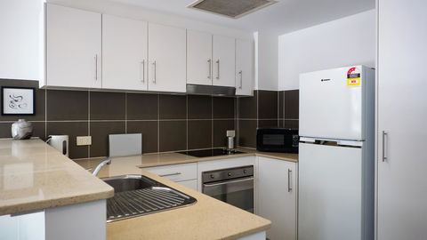 Swell Resort Burleigh Heads - Phillip Island Accommodation 42