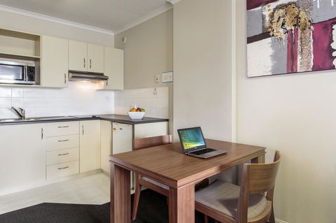 Central Brunswick Apartment Hotel - Phillip Island Accommodation 31