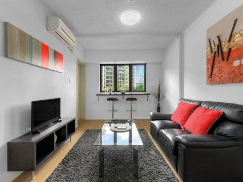 Central Brunswick Apartment Hotel - Phillip Island Accommodation 13