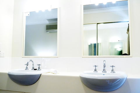 Spring Hill Mews Apartments - Phillip Island Accommodation 19