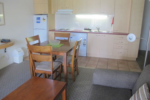 Spring Hill Mews Apartments - Phillip Island Accommodation 25