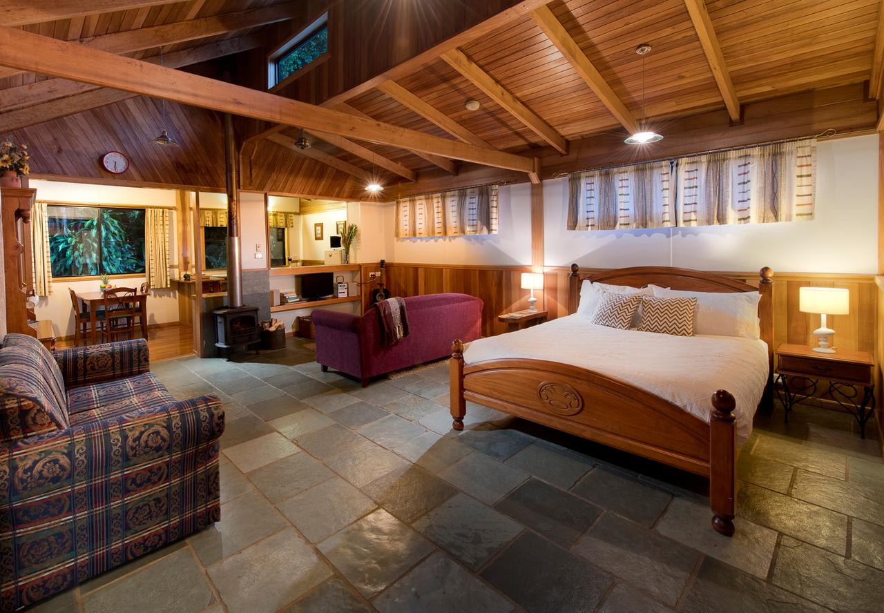 Malanda QLD Phillip Island Accommodation