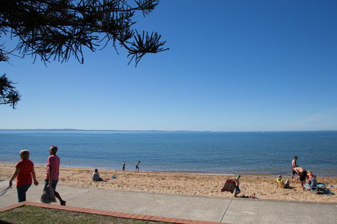 Pale Pacific Holiday Units - Phillip Island Accommodation 5