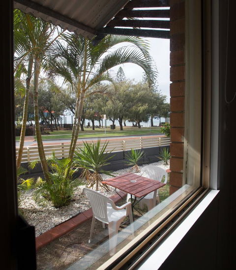 Pale Pacific Holiday Units - Phillip Island Accommodation 25