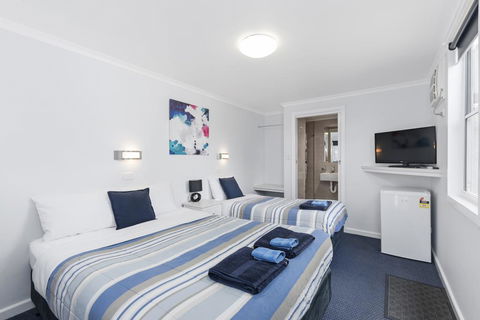 Wattle Grove Motel Maryborough - Phillip Island Accommodation 1