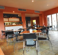 Waves Luxury Suites - Phillip Island Accommodation