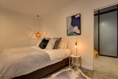 White Room Apartments - Phillip Island Accommodation 1