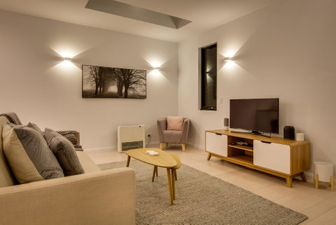 White Room Apartments - Phillip Island Accommodation 2