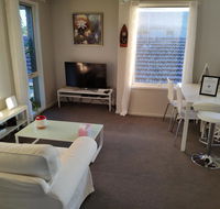 Whole storey 2 BedroomsKitchenLiving room in Glen Waverley