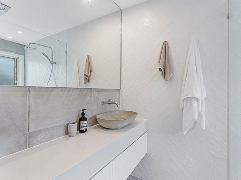Wirragulla, 10 Marty Avenue - Stylish Modern House With Ducted Air Con & WIFI - Phillip Island Accommodation 1