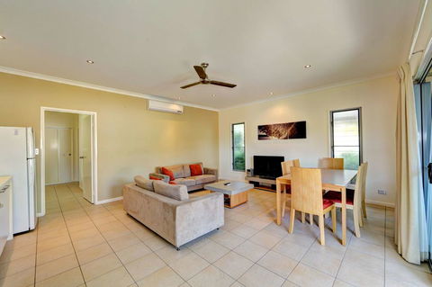 Woodgate Beach Houses - Phillip Island Accommodation 1