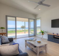 Woolgoolga by the Sea - Phillip Island Accommodation