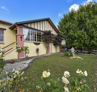 Wyatt Guest House - Phillip Island Accommodation