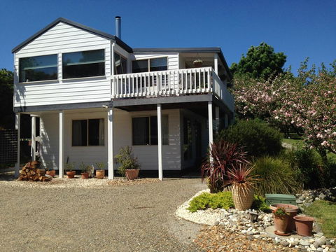 Yarra Glen Bed & Breakfast - Phillip Island Accommodation 0