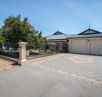 Yellow Rose Cottage - Phillip Island Accommodation