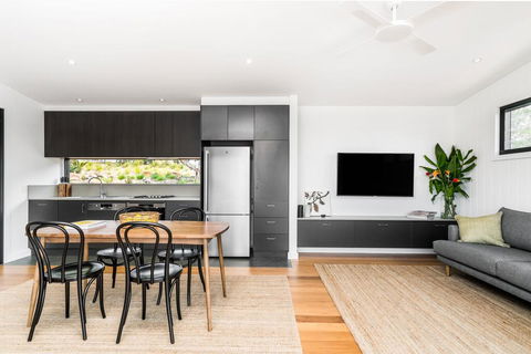 Your Luxury Escape - Carinya Cottages 2 - Phillip Island Accommodation 3