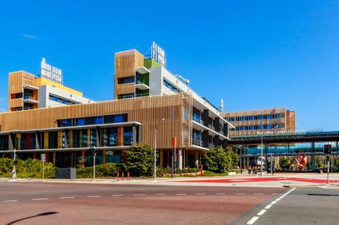 Mercure Sunshine Coast Kawana Waters - Phillip Island Accommodation 2