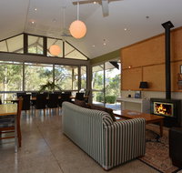 Elfin Hill Vineyard Accommodation - Phillip Island Accommodation
