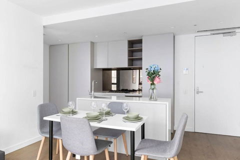A 2BR Apt Near Melbourne Central & QV Market - Phillip Island Accommodation 4