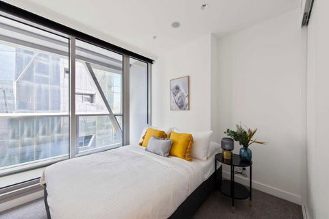 A Lux & Modern Apt Next To Southern Cross Station - Phillip Island Accommodation 1