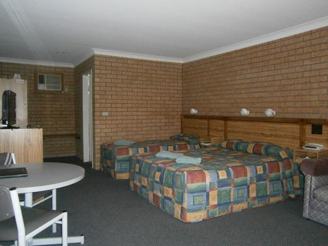 Aaron Inn Motel - Phillip Island Accommodation 2