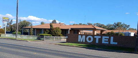 Aaron Inn Motel - Phillip Island Accommodation 0